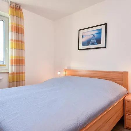 Strandhaeuser Lindenstrasse 6 Apartament Kellenhusen