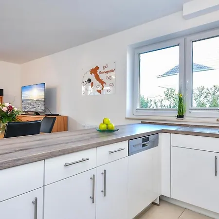 Strandhaeuser Lindenstrasse 6 Daire